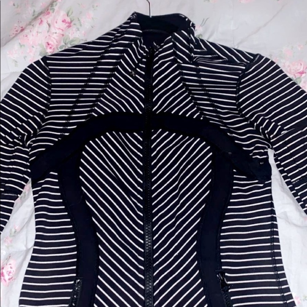 LuluLemon black & white striped athletic jacket 💕
